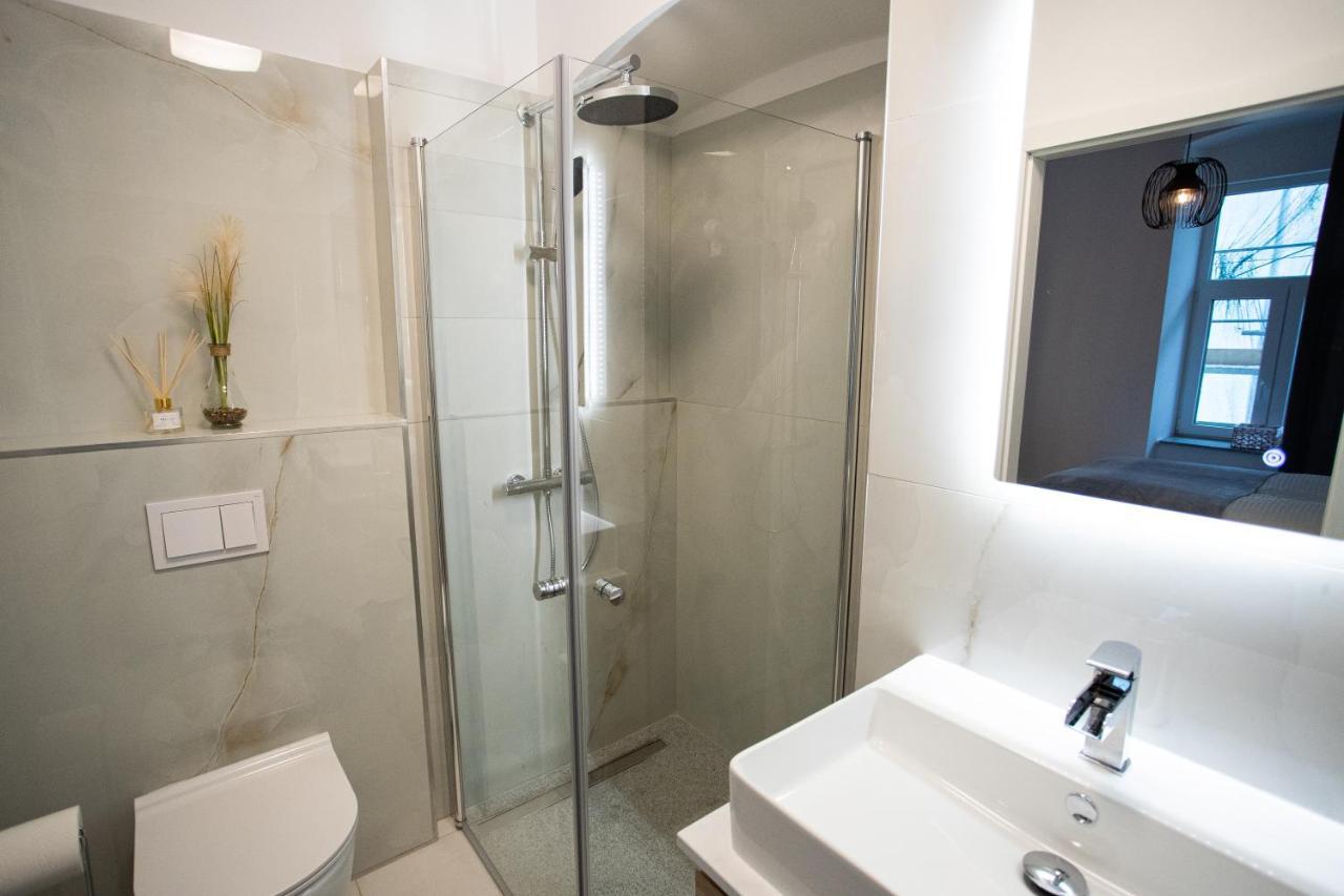 Stilvolles Apartment Vienne Extérieur photo